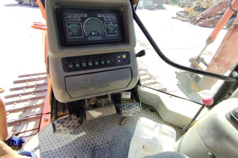 OmecoHub - Immagine FIAT KOBELCO D180-XLT